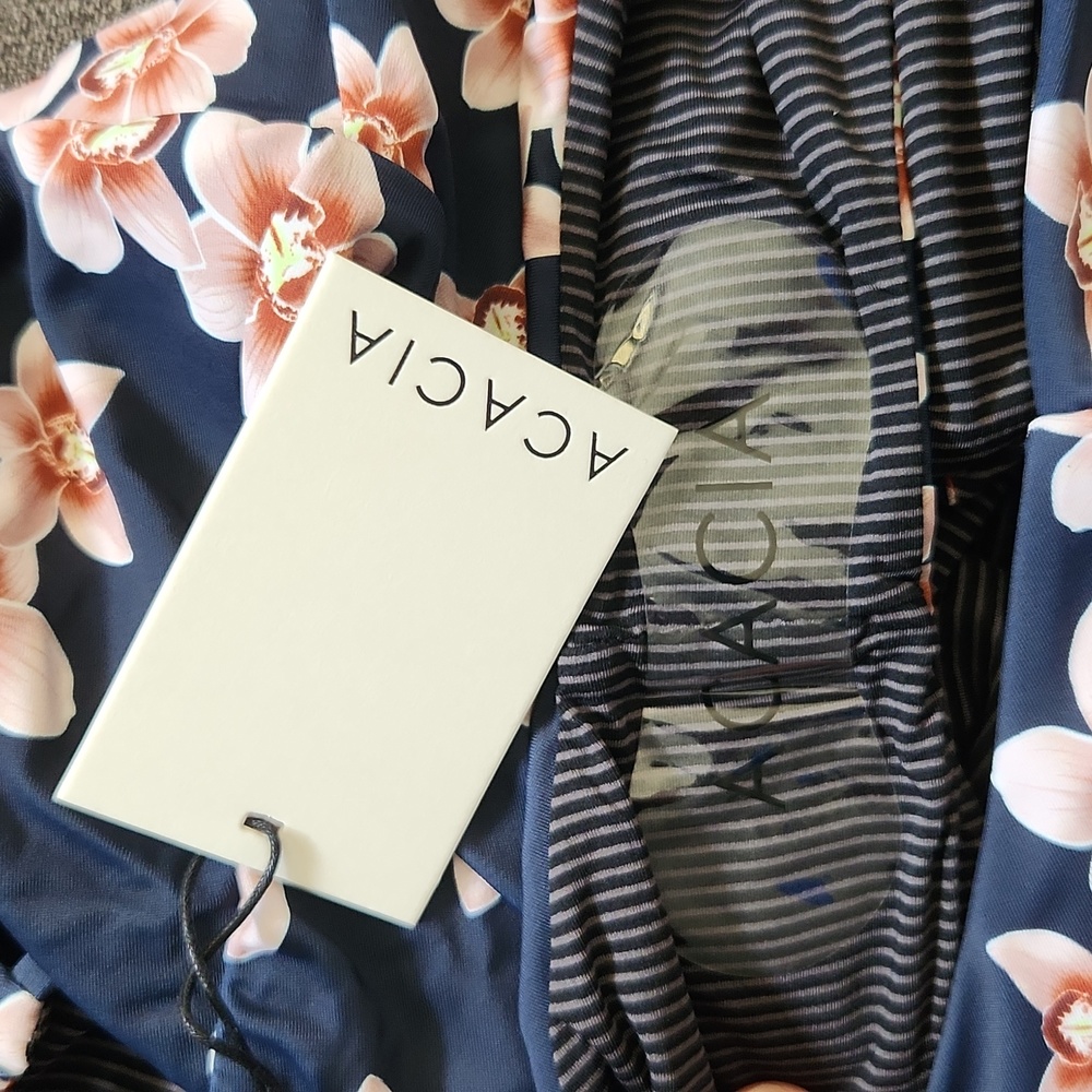 New acacia swimwear kokomo fullpiece swim suit isle L orchid tropical navy blue - Picture 10 of 10